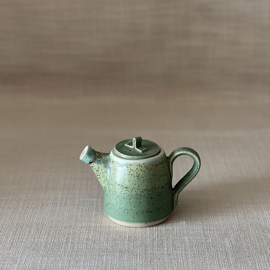 Image of NATURE SMALL TEAPOT 