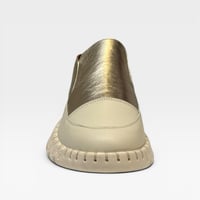 Image 2 of JULIE EGGNOG/GOLD