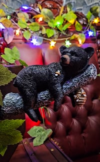 👑The Armored Kingdom SnuggleTree Bear Cub Statue 🐻