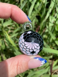 Image 4 of Yin Yang