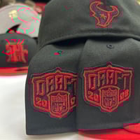Image 3 of New Era 59Fifty Black - Red 