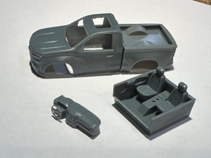 1/64 Custom Silverado reg cab