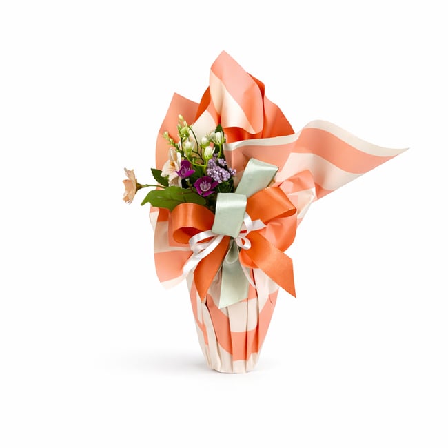 Uovo di Pasqua Artigianale di Cioccolato Fondente o al Latte - a righe rosa e bianche