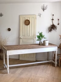 Mathilde, table d’office du XVIII