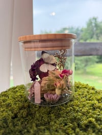 Image 1 of Cabbage White Jar