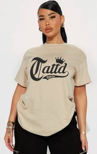 50% off!! TATTD QUEEN TEE!!! Tan&black 🖤👑