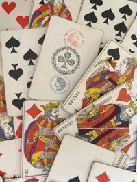 Image 3 of Joli jeu de 32 cartes du XIXème siècle, deux tampons fiscaux de 1890, filigrané, dos corail