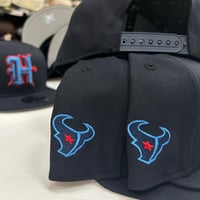 Image 2 of New Era 9Fifty Navy Htown