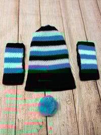 Image 4 of 4 in 1 Hat & Handwarmer Set, Size S (Teen - Small Adult) Aqua, White & Black 