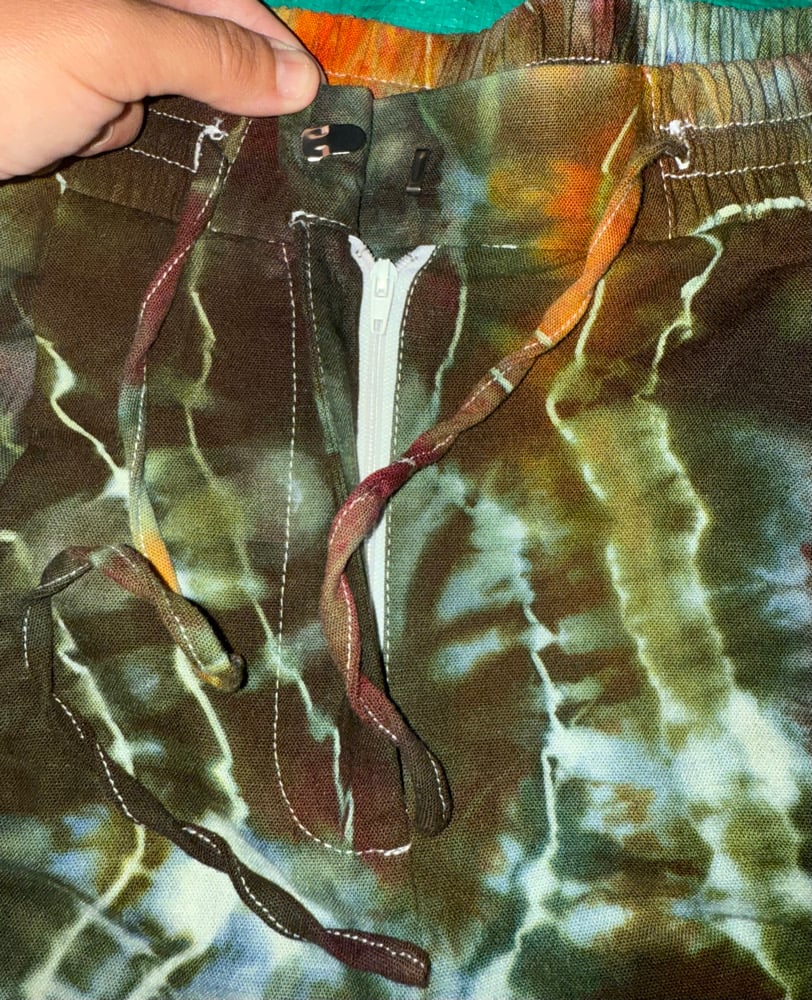 Image of (L) Earth Tone Geode Flow Pants