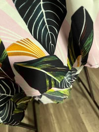 Image 3 of flower button up top