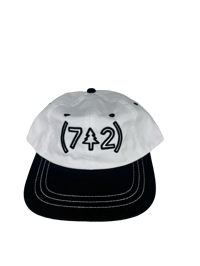 Image 4 of BLACK N WHITE