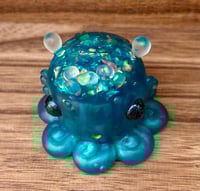 Image 3 of Bubbles the Dumbo Octopus - Frosty Swirls Aqua