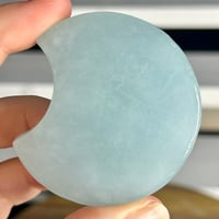 Image 4 of Aquamarine Moon With Stand (34E)