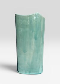 Image 4 of “Iris latifolia” vase