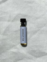 Image 1 of MOONLIT FUR | Skin Parfum