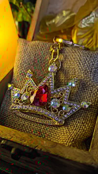 Image 3 of 👑The Armored Kingdom Ruby Red Crown Keychain