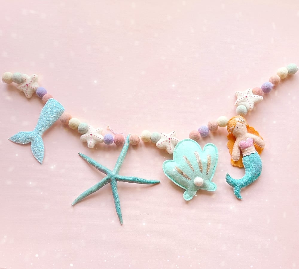 Image of Mermazing Starfish Pom Pom Garland.