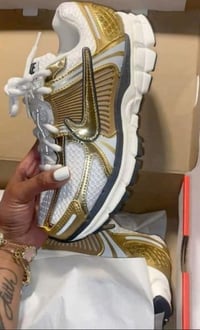 Image 2 of GOLDEN ELECTRIC SET