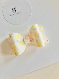 pastel bunny 