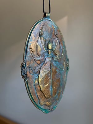 Leaf Insect Pendant Bronze