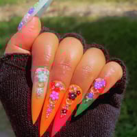 Image 4 of Nails - XL Luxury Multi Colors