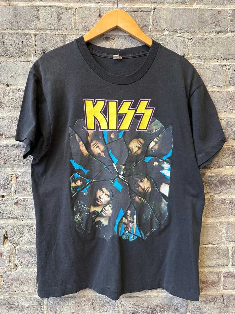 Standout Vintage — 1988 VINTAGE “KISS - CRAZY NIGHTS WORLD