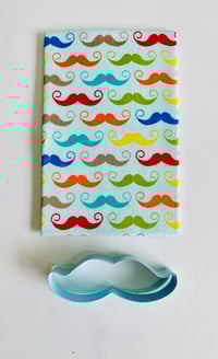 MOUSTACHE