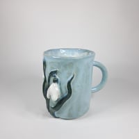 Image 2 of Snowdrop mug (small)