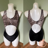 Image 2 of Leopard peri bodysuit