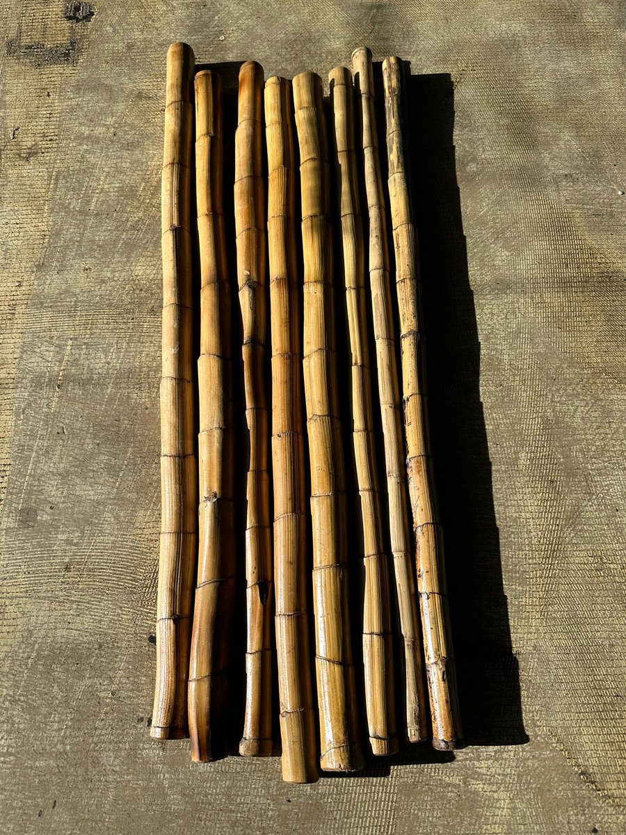 — Close Node rattan sticks