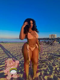 Image 1 of “Cheer” Care Bear 🍑🧸