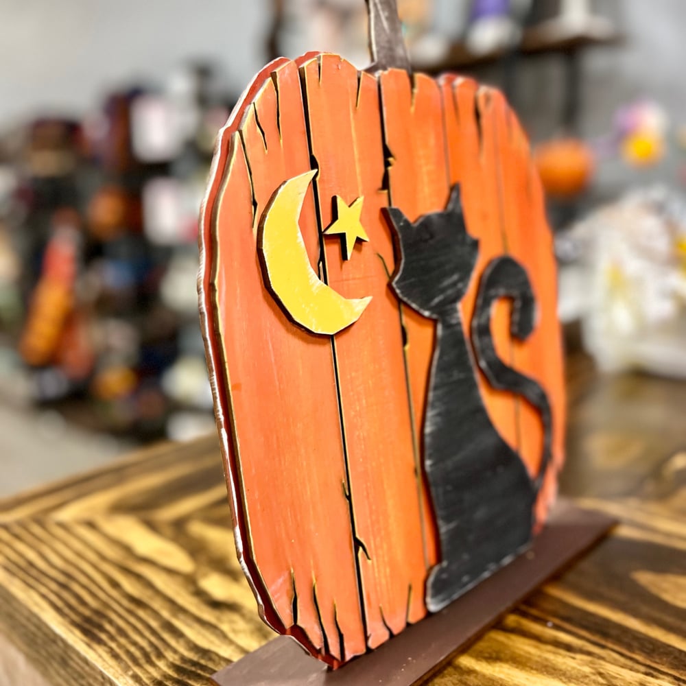 Pumpkins & Pizza Paint Party