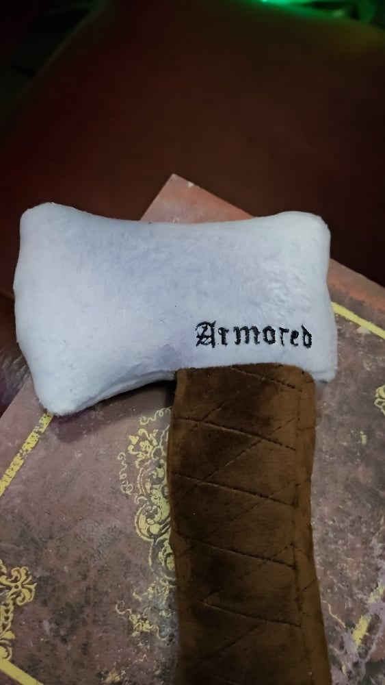 👑The Armored Kingdom Barkbreaker Axe Squeaky Dog Chew Toy