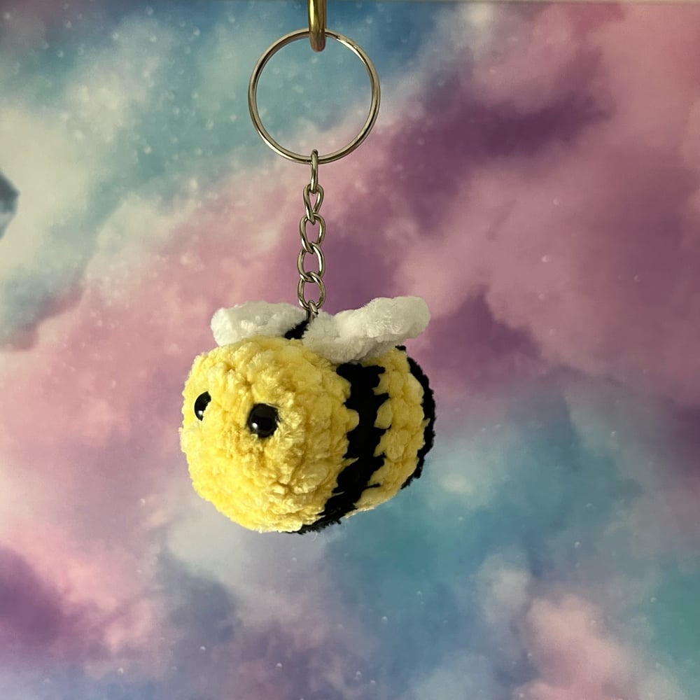 Image of Crochet Bee Keychain