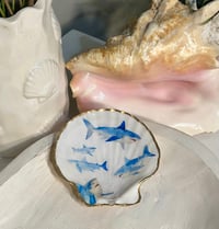 Image 1 of Scallop Trinket Dish SD110