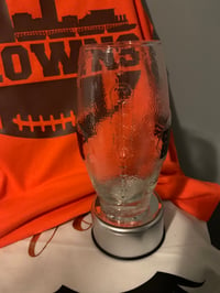 Image 1 of Browns shirt and sip combo