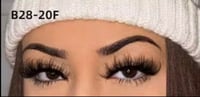 Image 5 of 20MM LASHES