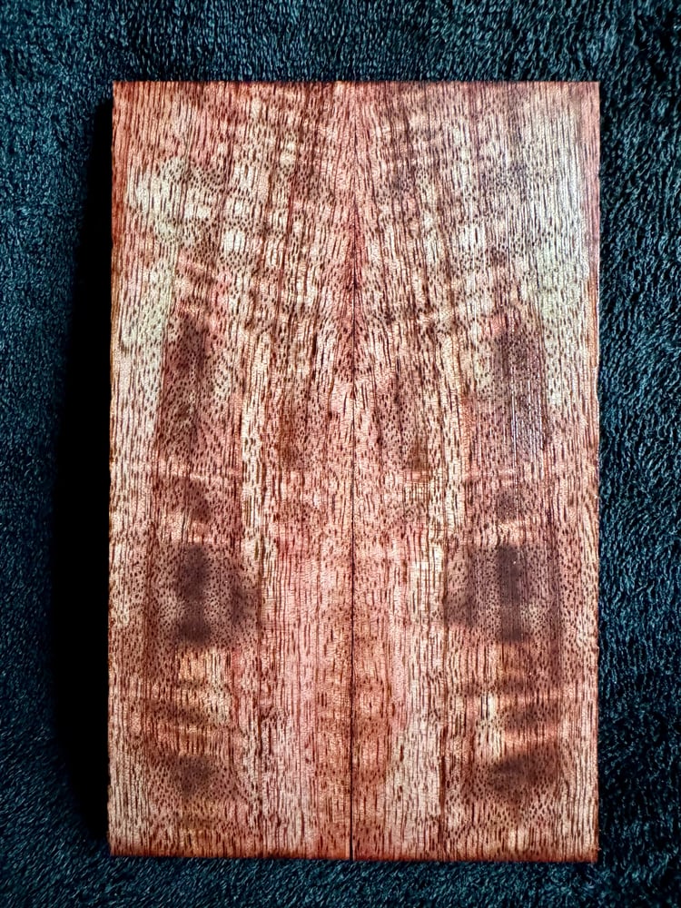 Image of Curly Mango Knife Scales MC-13