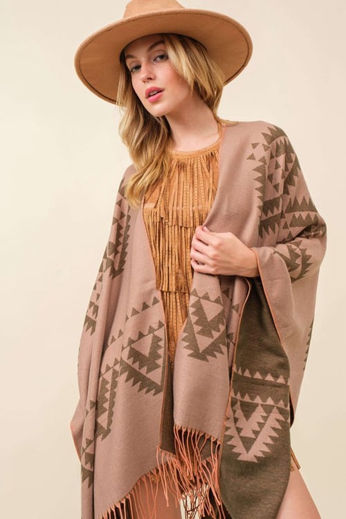 Image of Fringe Shawl 