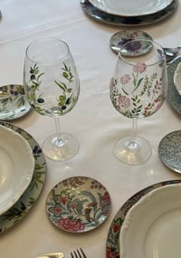 Image 3 of Copa de vino pintada a mano (73 cl) - Colección Silvia