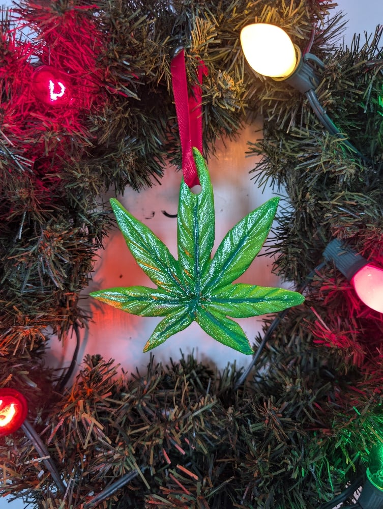 Diablo XXX-mas ornament set Image 3