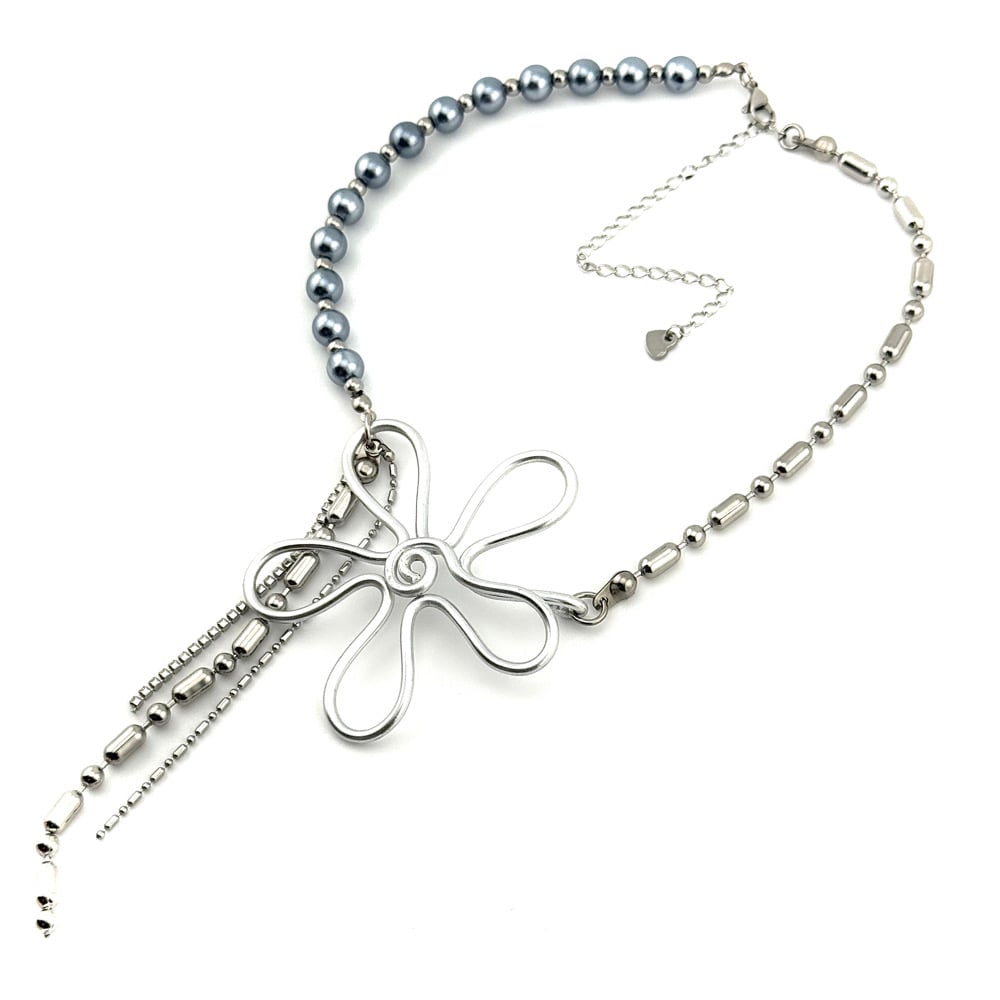 Image of Divided Necklace