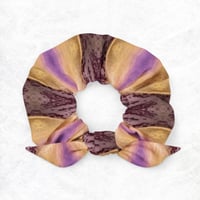 Image 1 of Iris Center Hair Scrunchie