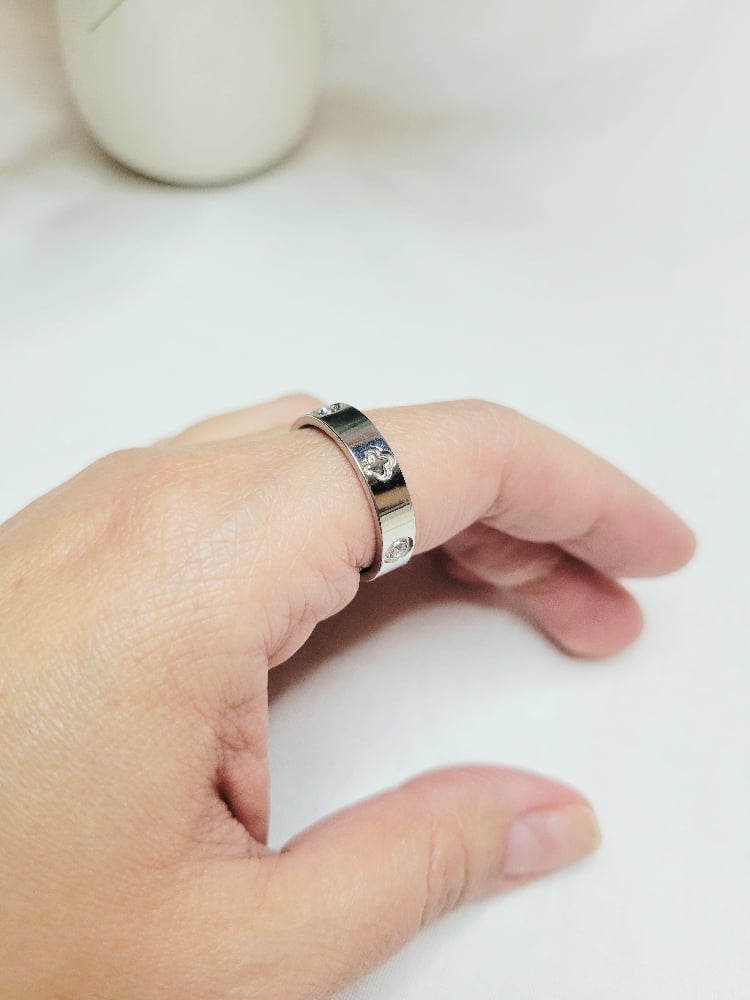 Image of Lucky Ring