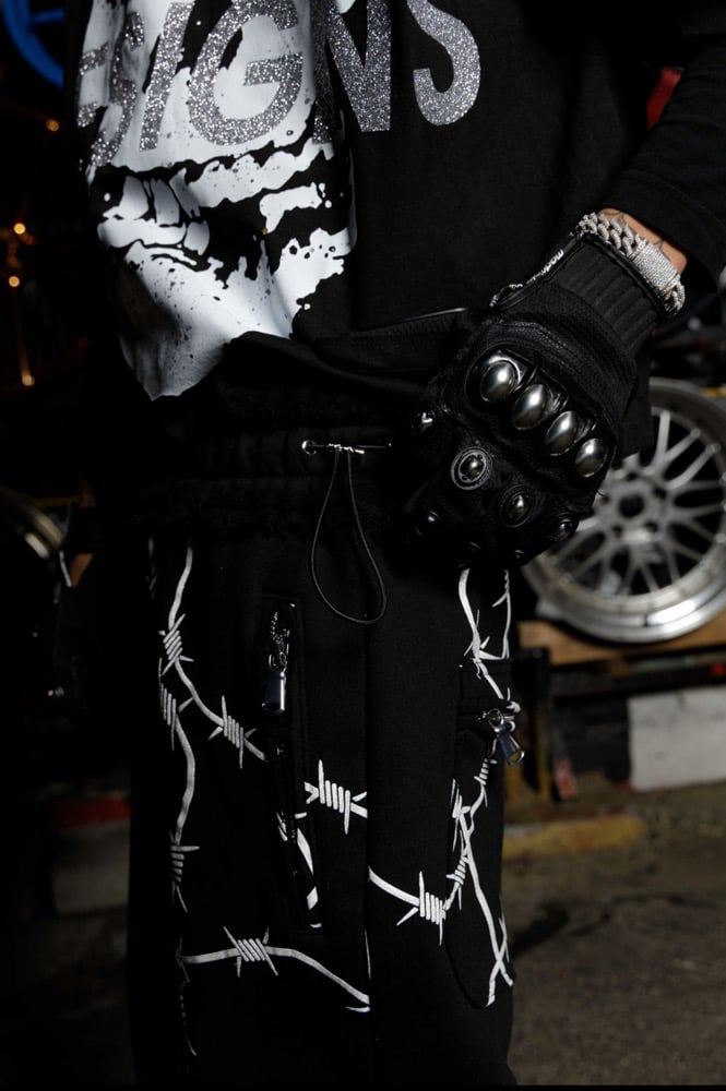 Image of The #Barbwire Set Pants 