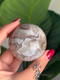 Image 4 of MOZAMBIQUE SWAZI AGATE SPHERE I