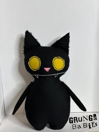 Image 1 of Chonky Cat 1