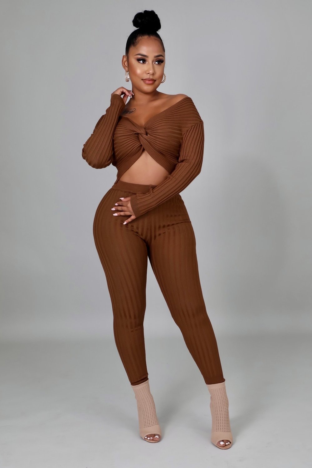 Image of CROSSING PATH LEGGINGS SET 