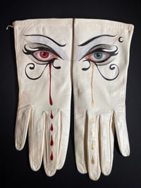 Image 4 of All Seeing Eye gloves 